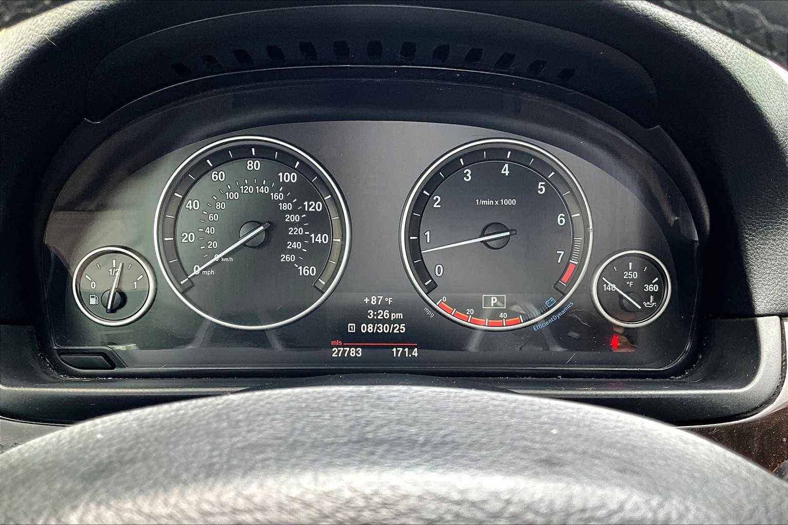 Thumbnail: 2011 BMW 5 Series - 18