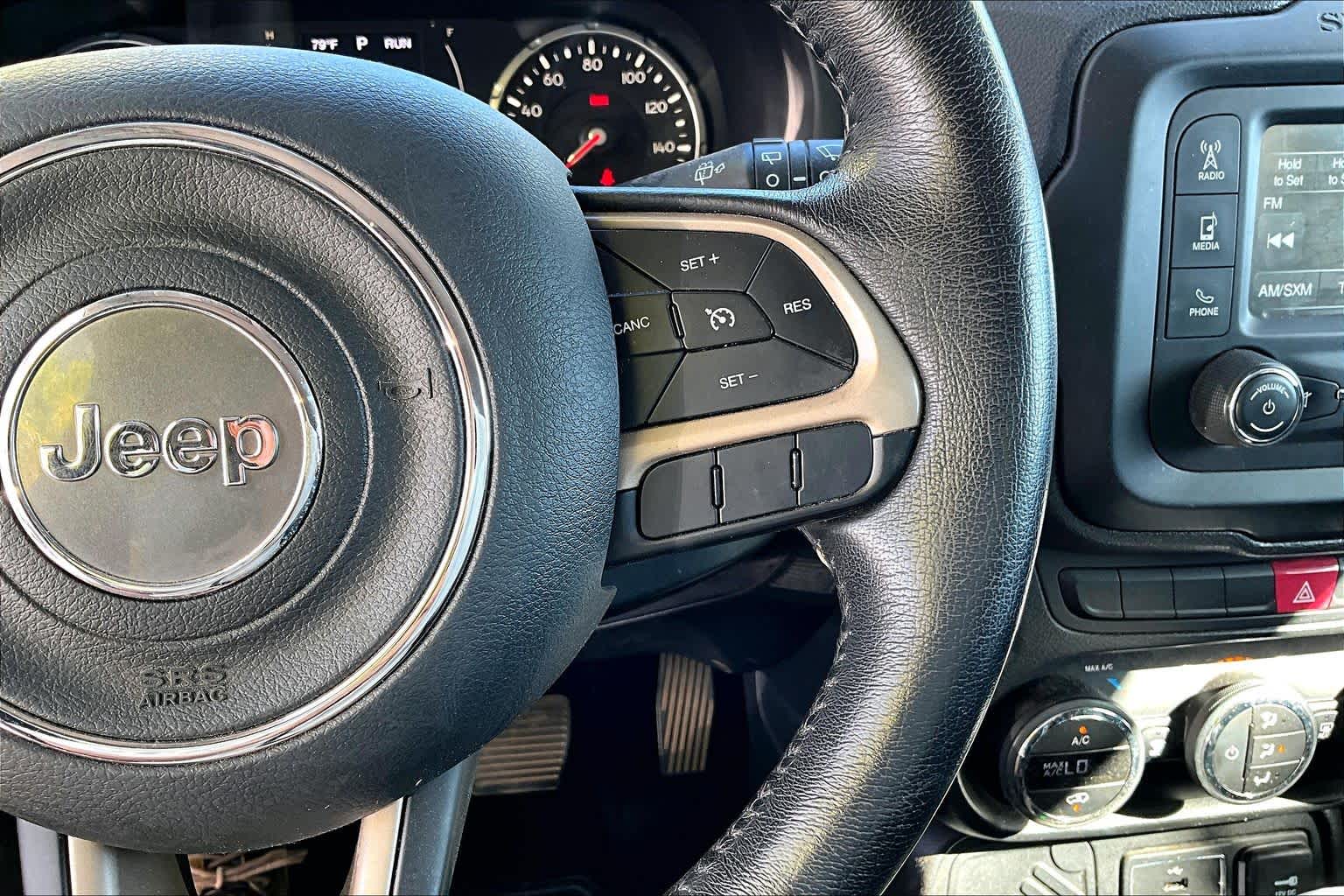 Thumbnail: 2015 Jeep Renegade - 26