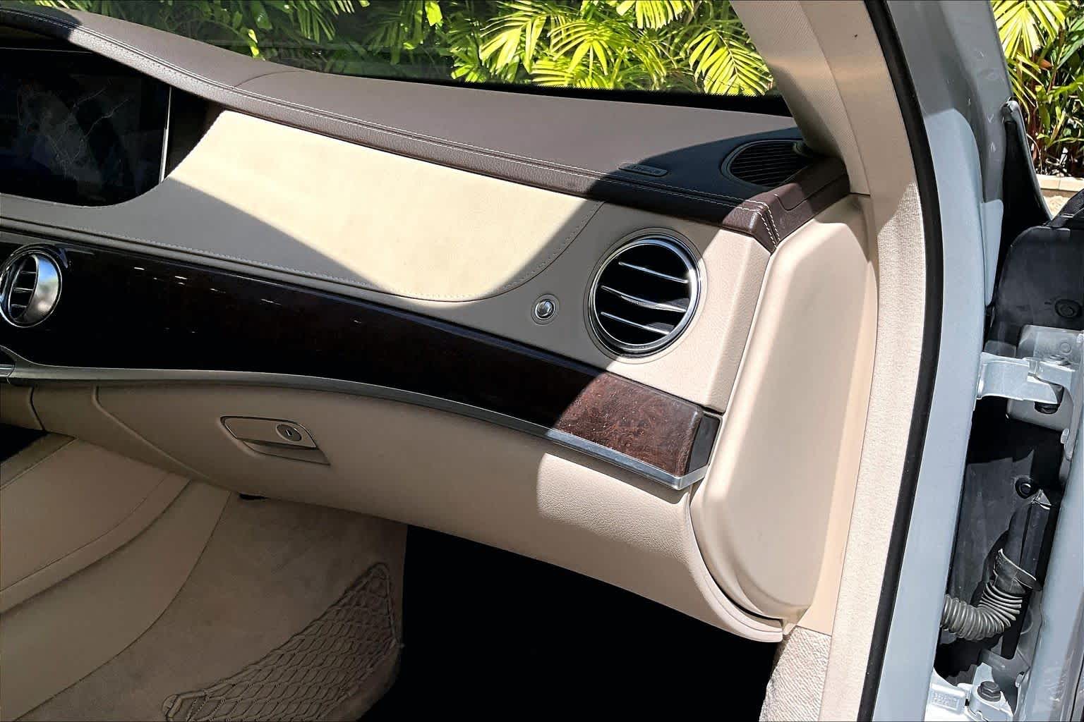 Thumbnail: 2019 Mercedes-Benz S-Class - 24