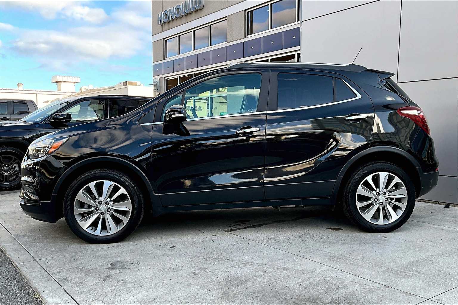 Thumbnail: 2019 Buick Encore - 3