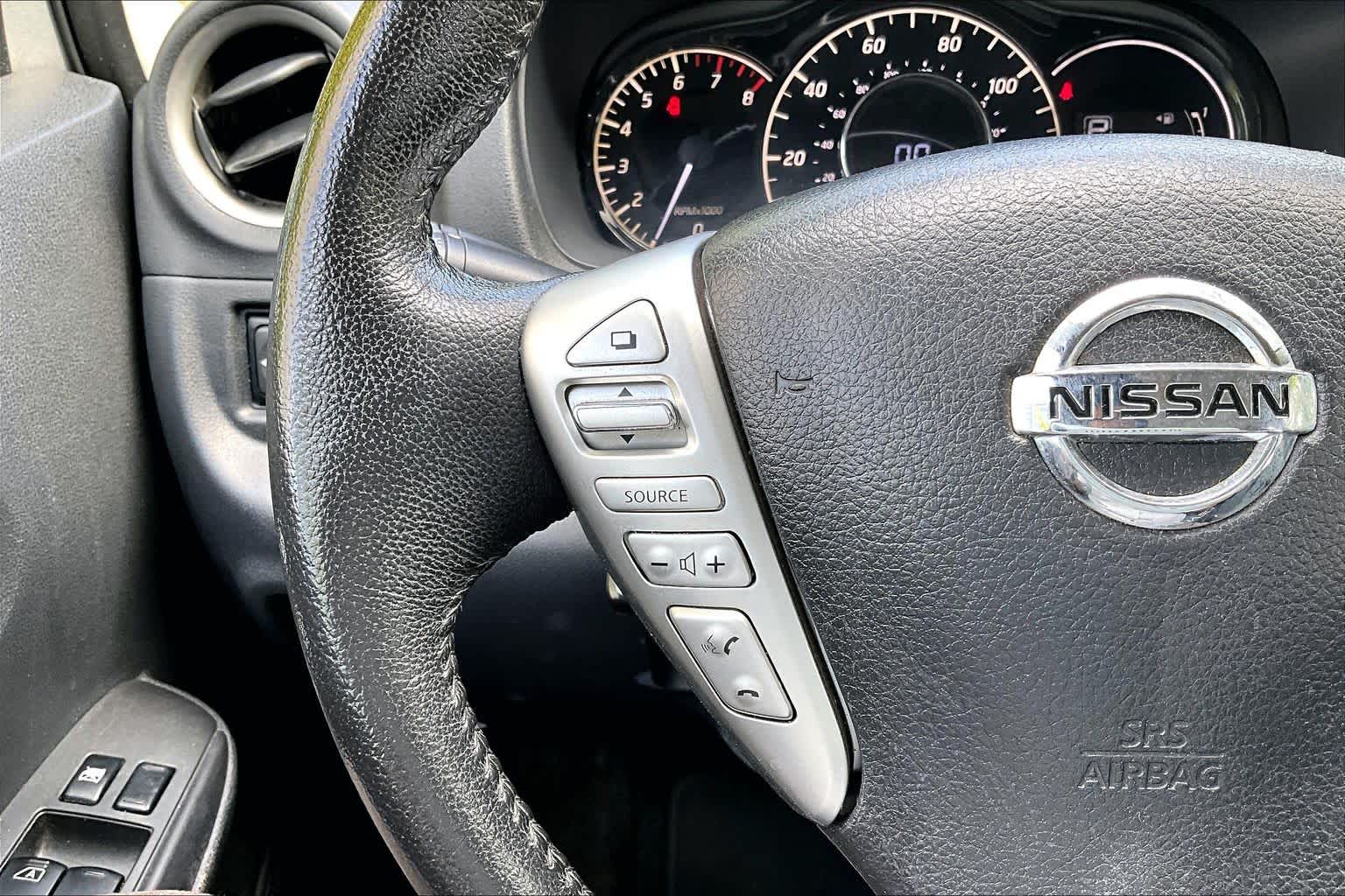 Thumbnail: 2018 Nissan Versa Note - 25