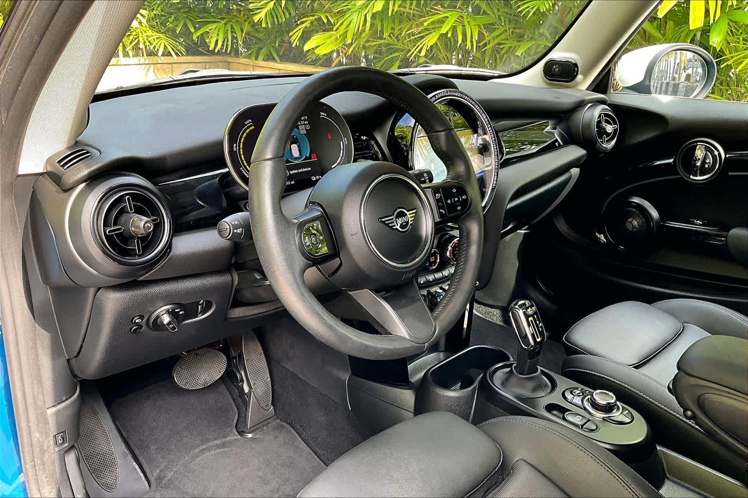 Thumbnail: 2024 MINI Cooper Hardtop - 3