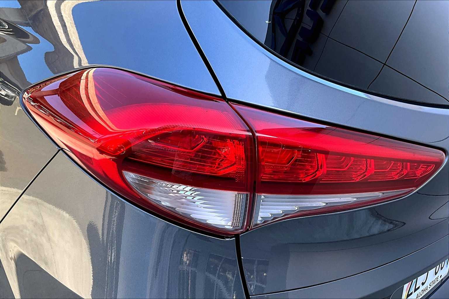 Thumbnail: 2016 Hyundai Tucson - 32