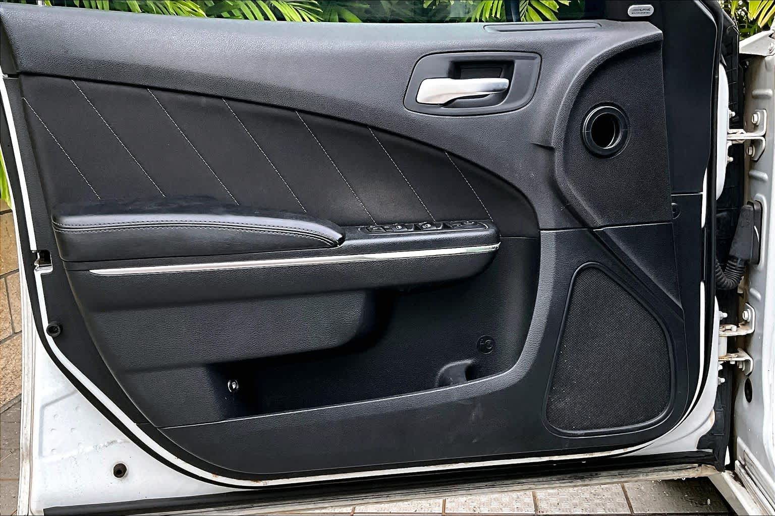 Thumbnail: 2016 Dodge Charger - 28