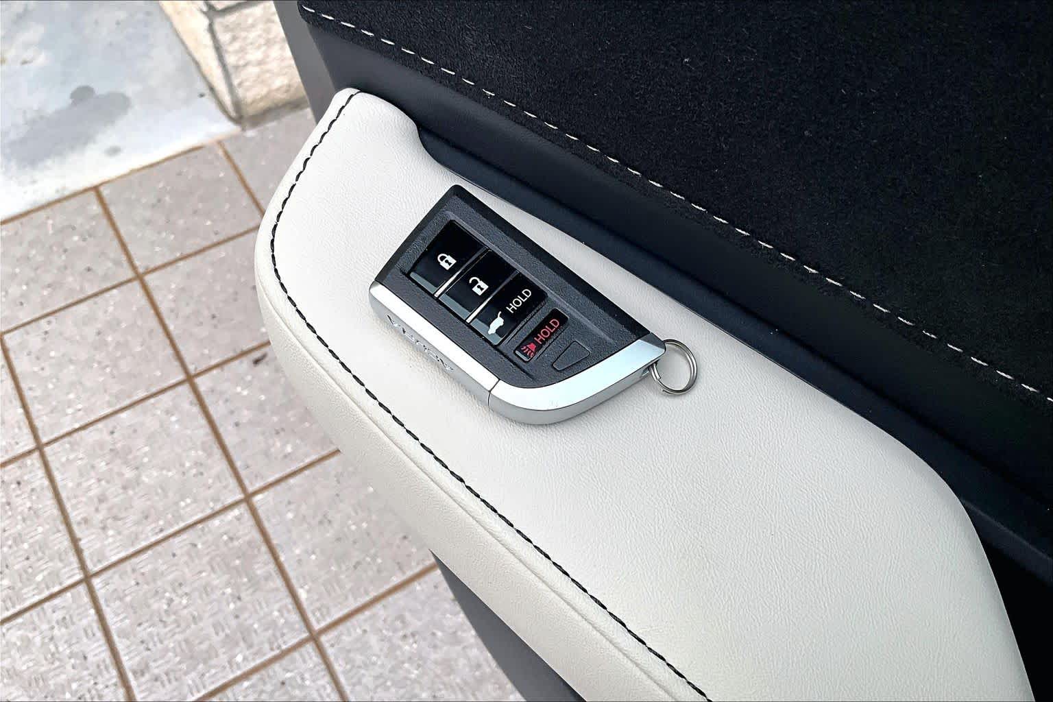 Thumbnail: 2026 Acura RDX - 21