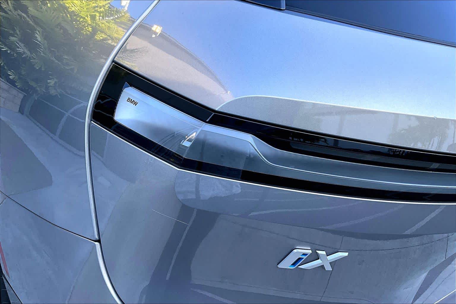 Thumbnail: 2023 BMW iX - 32