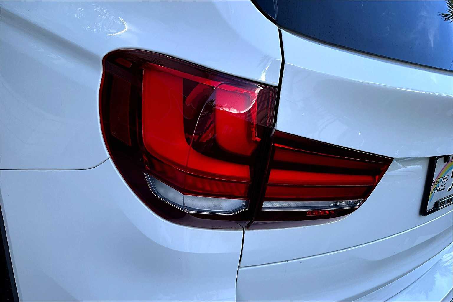 Thumbnail: 2017 BMW X5 - 33