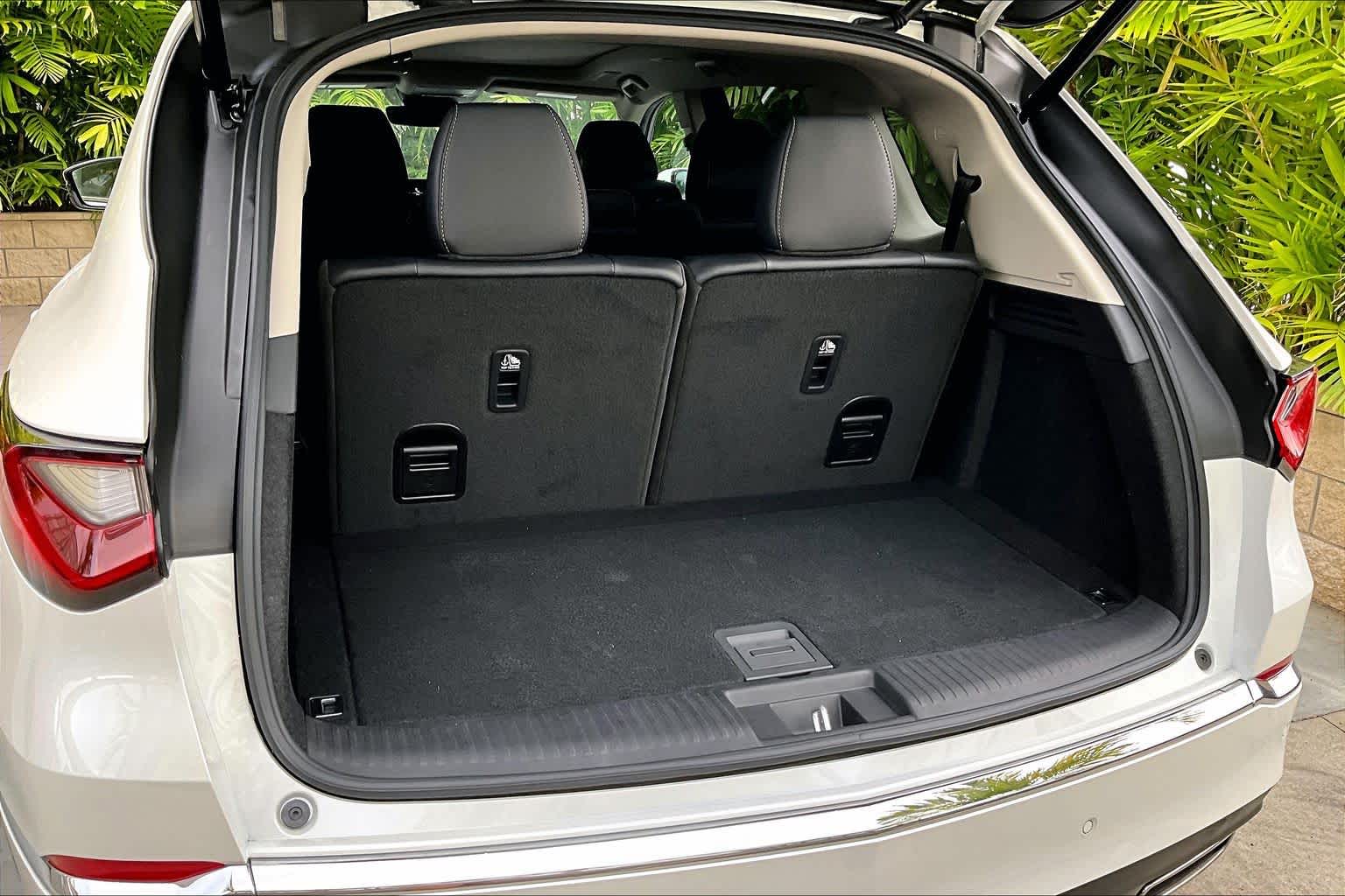 Thumbnail: 2026 Acura MDX - 20