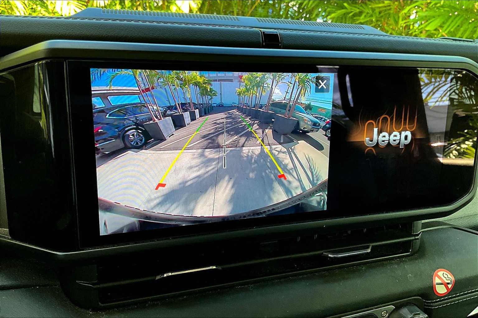 Thumbnail: 2024 Jeep Wrangler - 27