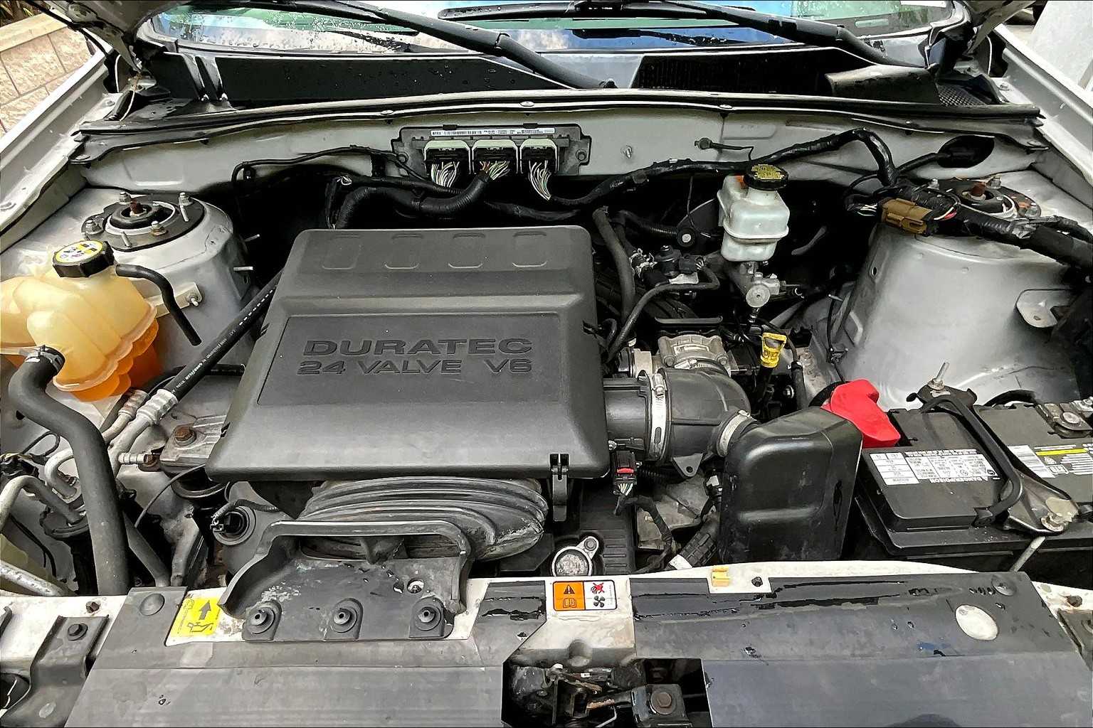 Thumbnail: 2010 Ford Escape - 10