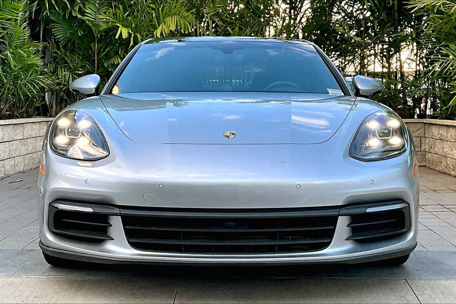 Thumbnail: 2018 Porsche Panamera - 6