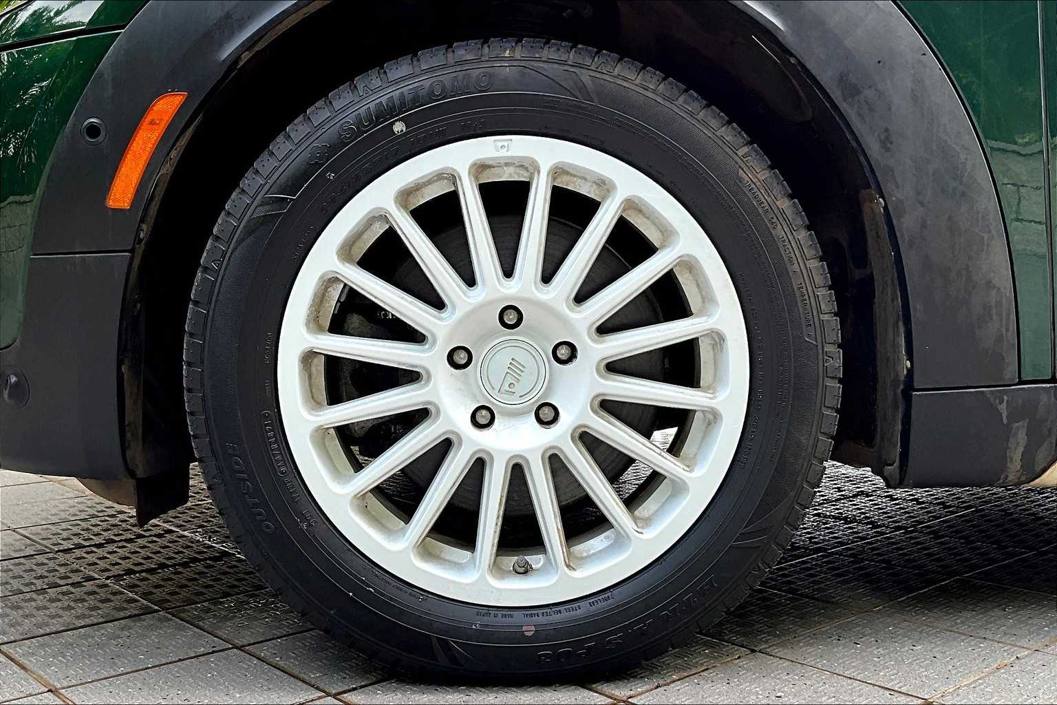 Thumbnail: 2017 MINI Cooper Countryman - 9