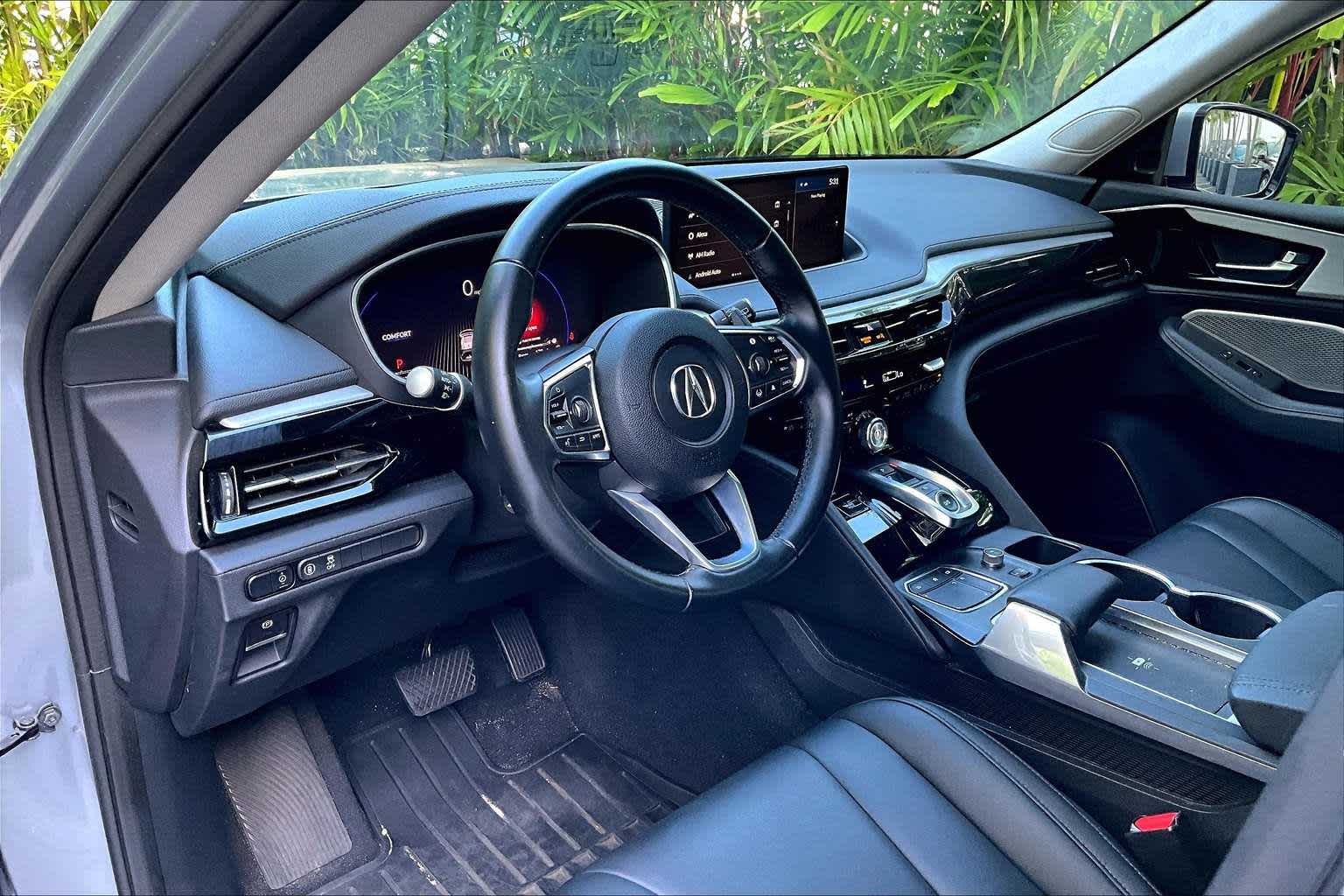 Thumbnail: 2023 Acura MDX - 3