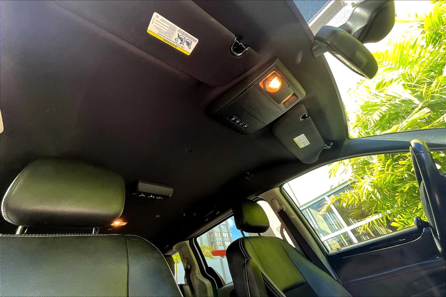 Thumbnail: 2019 Dodge Grand Caravan - 31