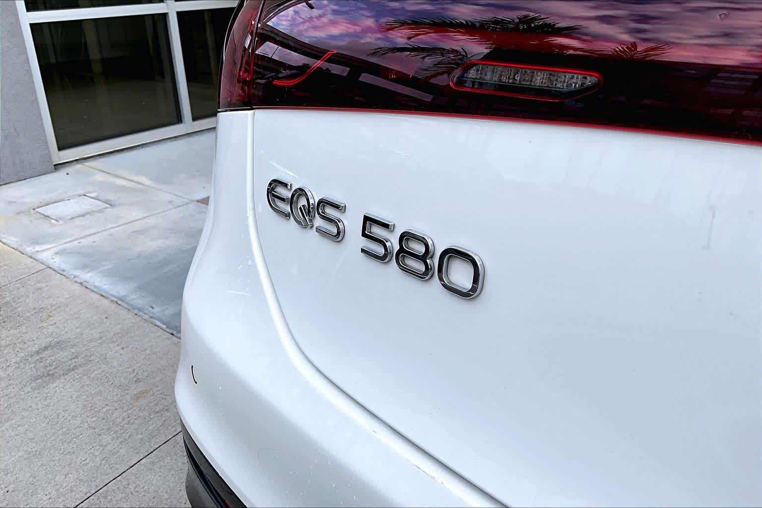 Thumbnail: 2022 Mercedes-Benz EQS - 8