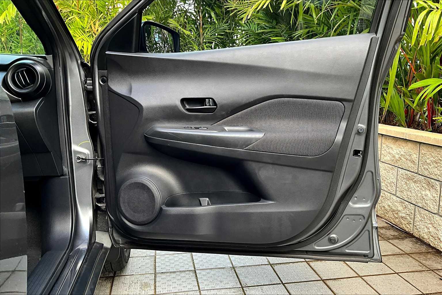 Thumbnail: 2019 Nissan Kicks - 29