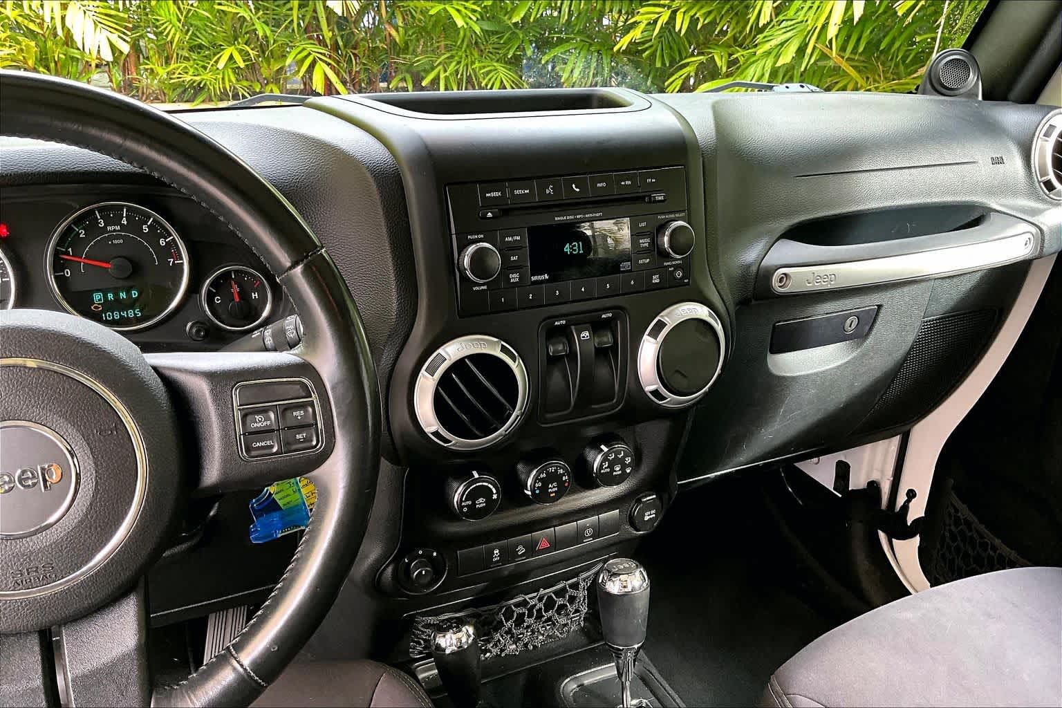 Thumbnail: 2013 Jeep Wrangler - 16