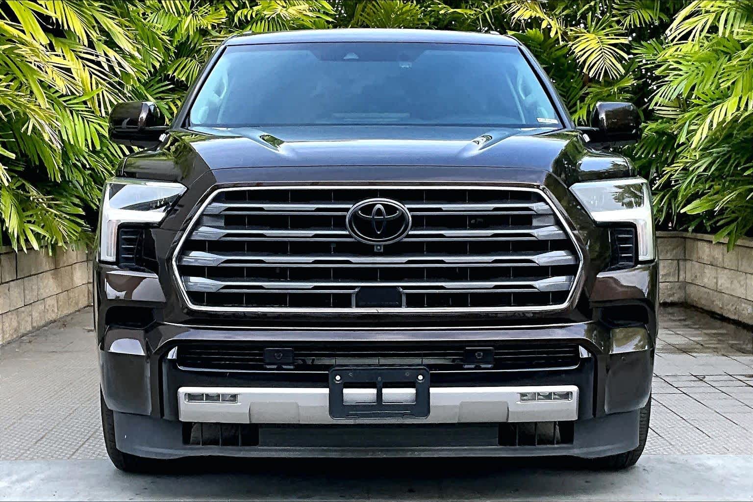 Thumbnail: 2024 Toyota Sequoia - 7