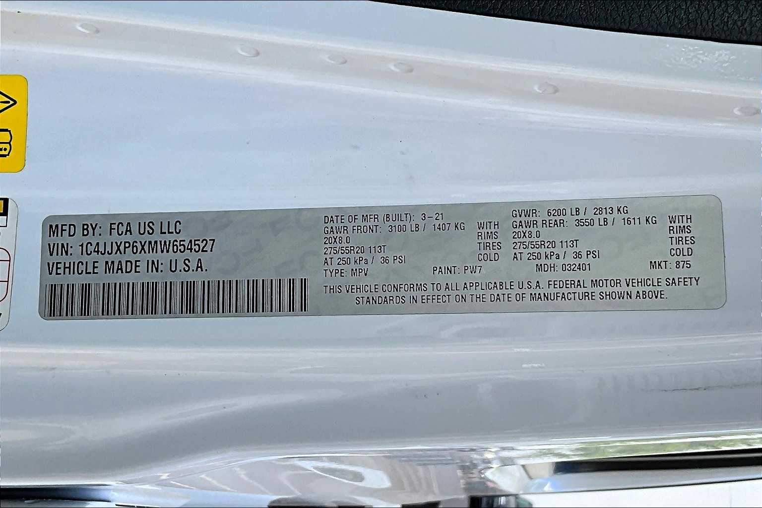 Thumbnail: 2021 Jeep Wrangler - 21