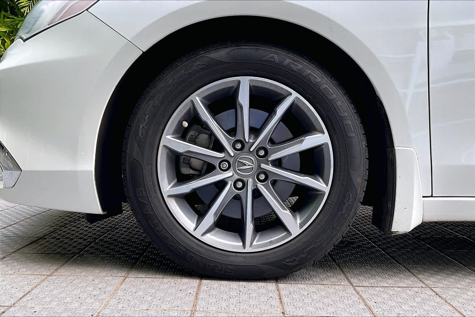 Thumbnail: 2020 Acura TLX - 9