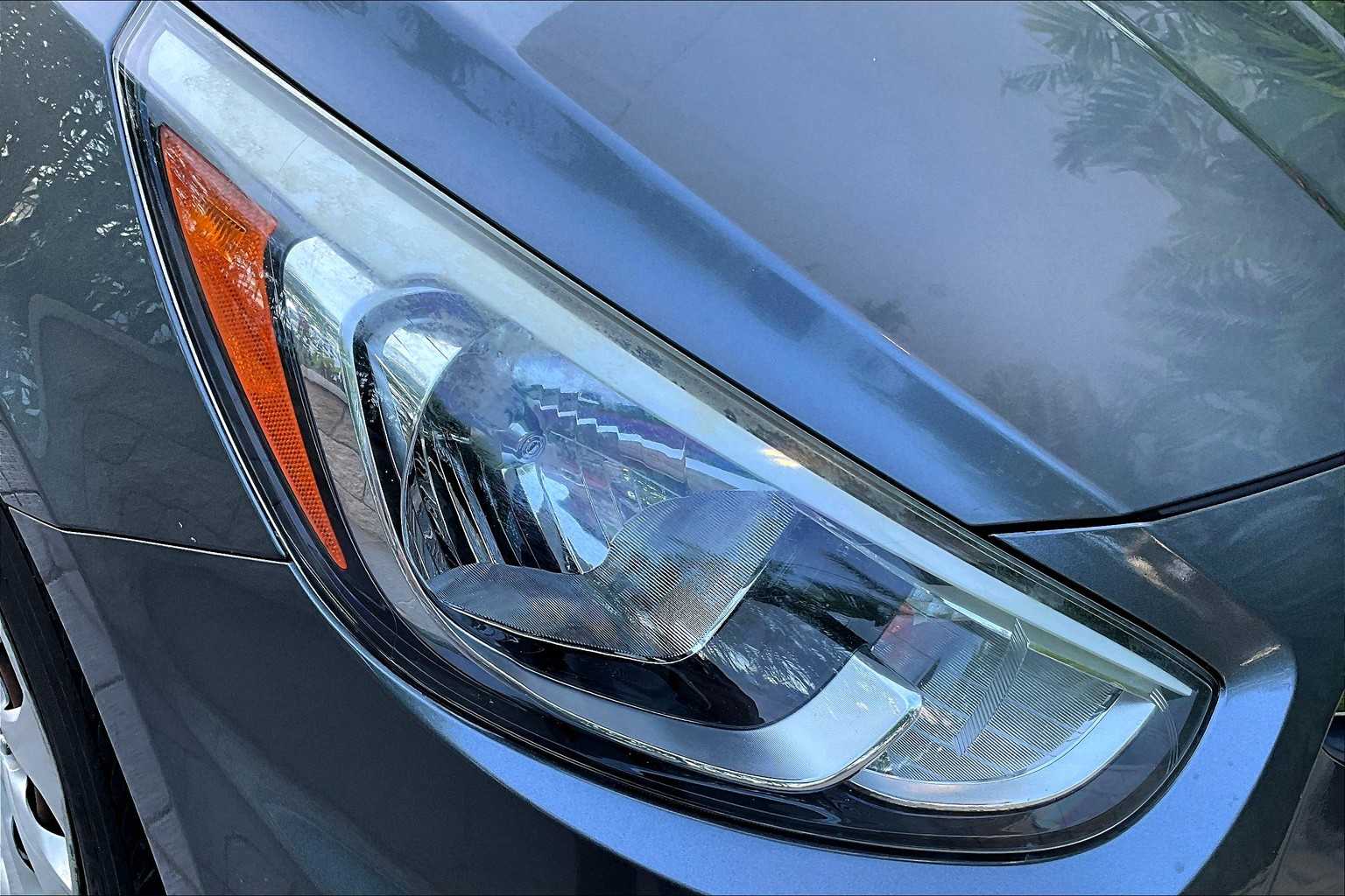 Thumbnail: 2016 Hyundai Accent - 30