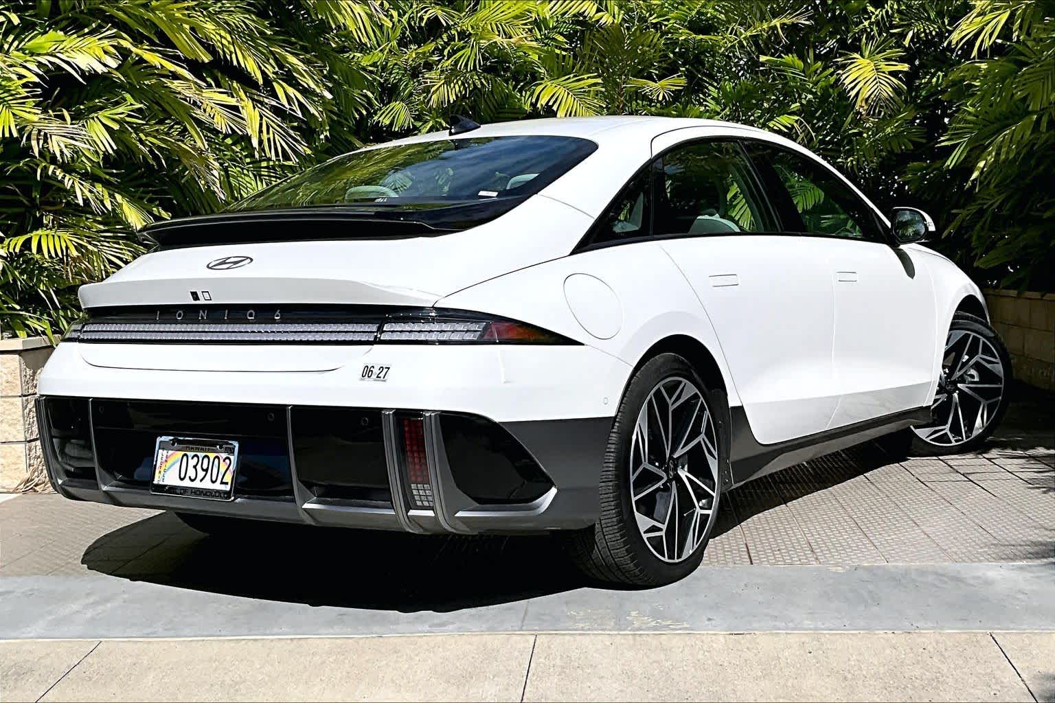 Thumbnail: 2025 Hyundai Ioniq 6 - 23