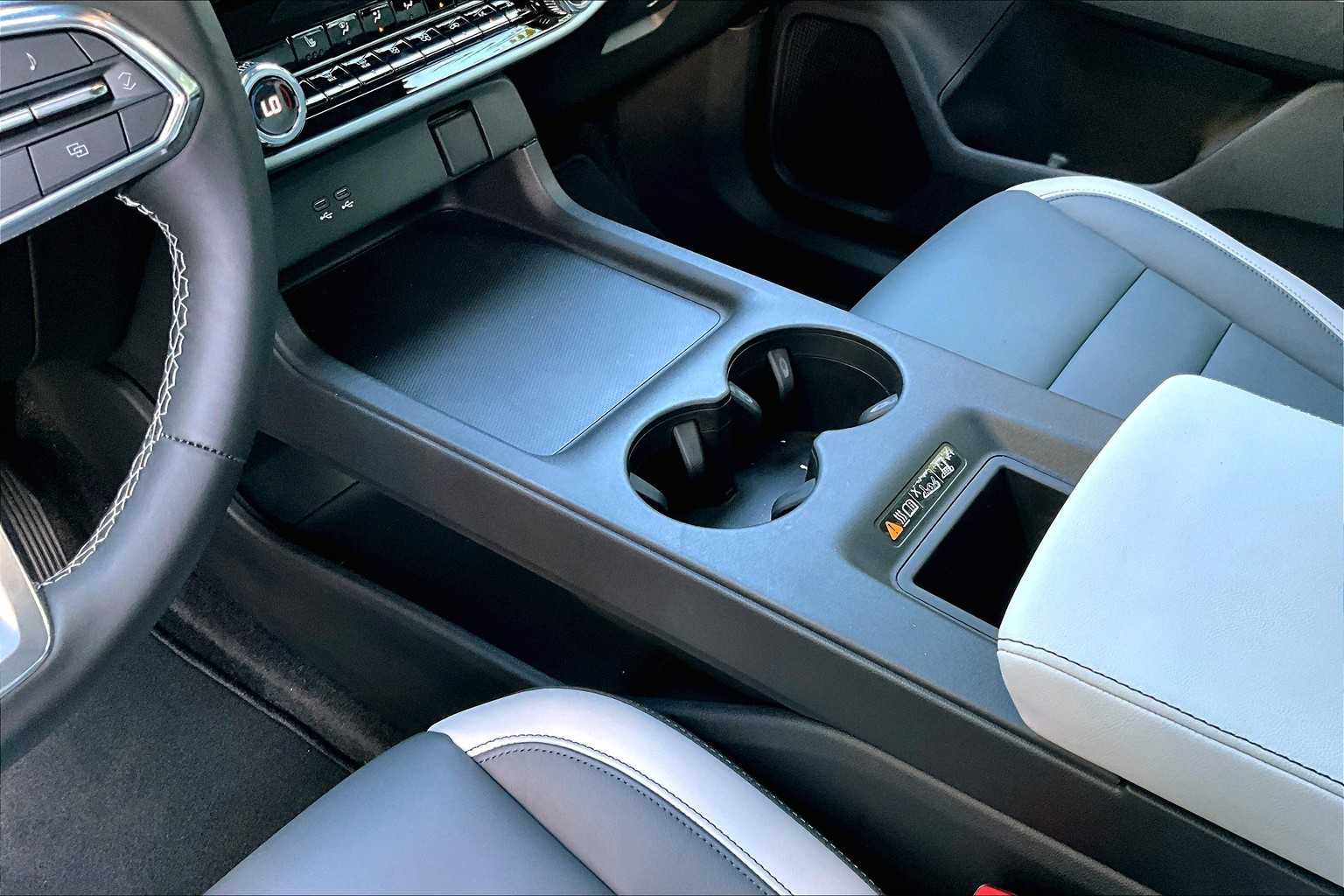 Thumbnail: 2024 Honda Prologue - 17