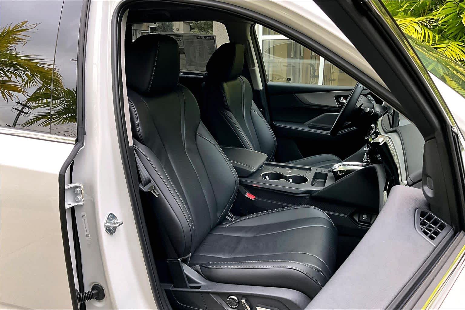 Thumbnail: 2026 Acura MDX - 15