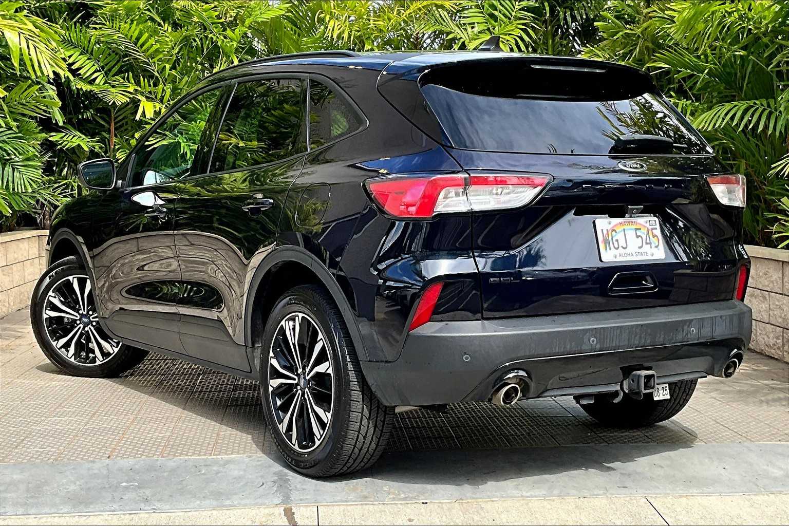 Thumbnail: 2021 Ford Escape - 5