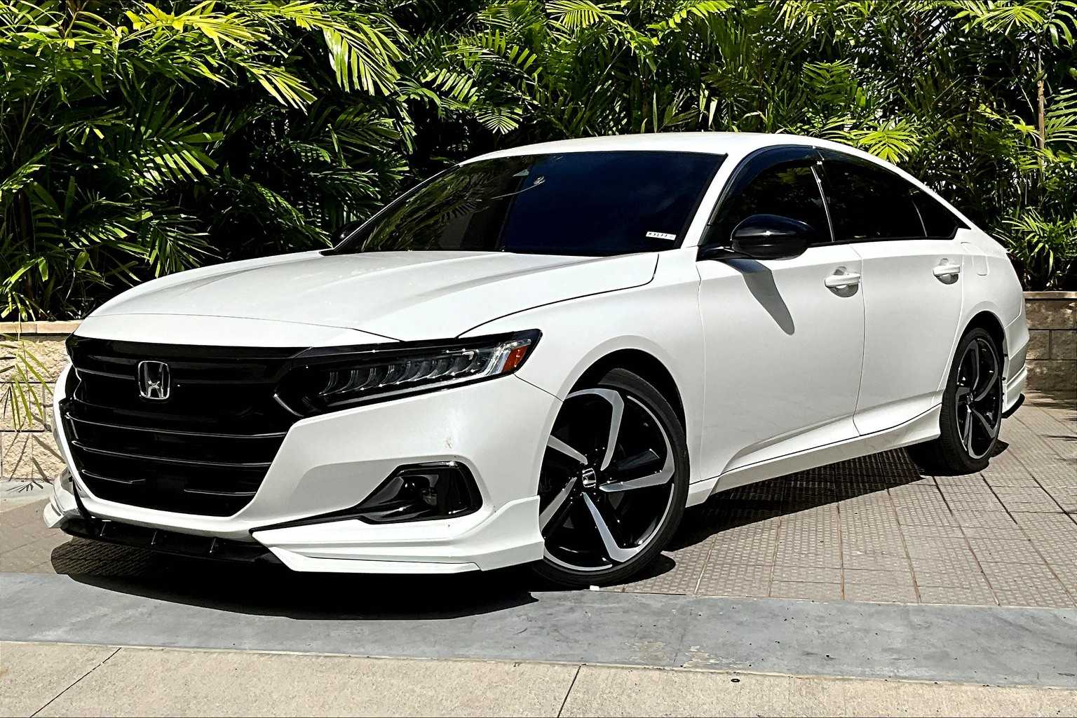 Thumbnail: 2022 Honda Accord - 1