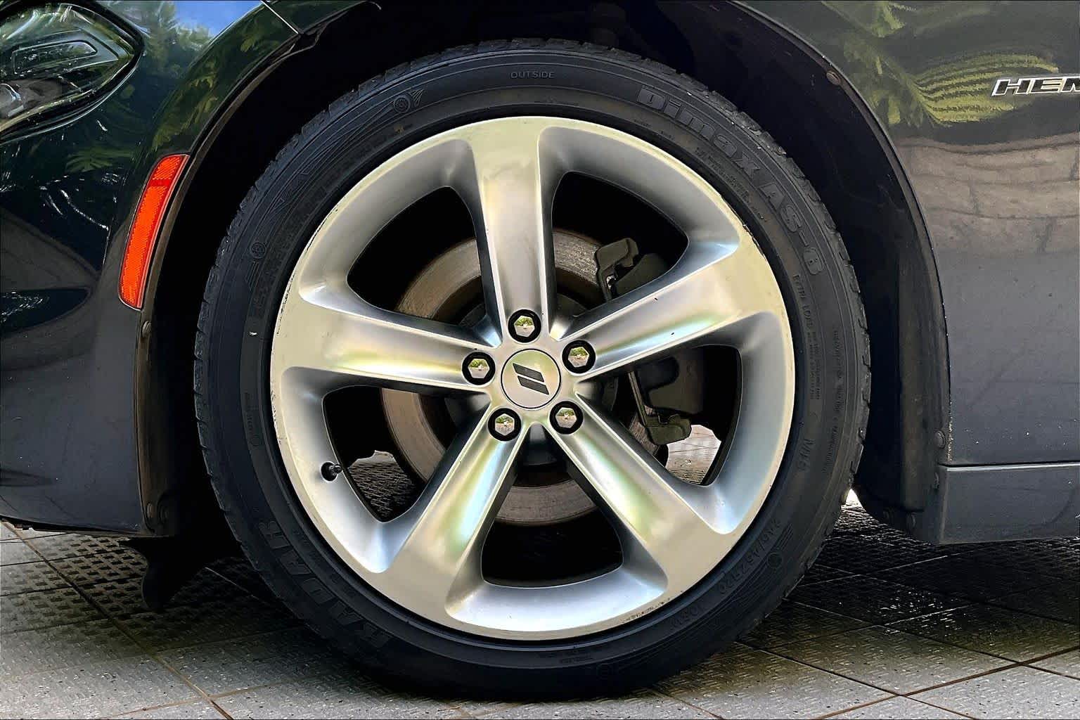 Thumbnail: 2018 Dodge Charger - 9