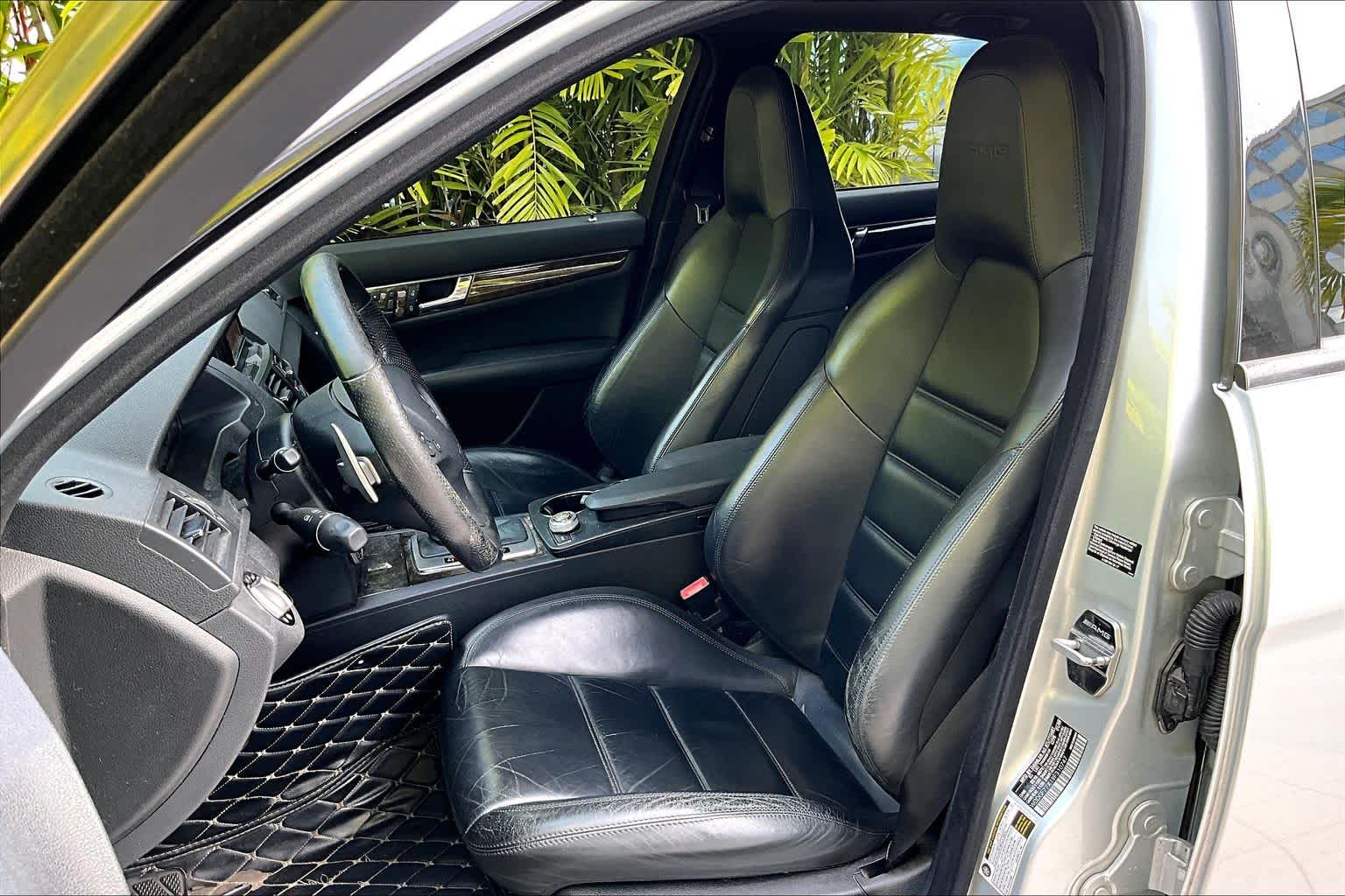 Thumbnail: 2009 Mercedes-Benz C-Class - 12