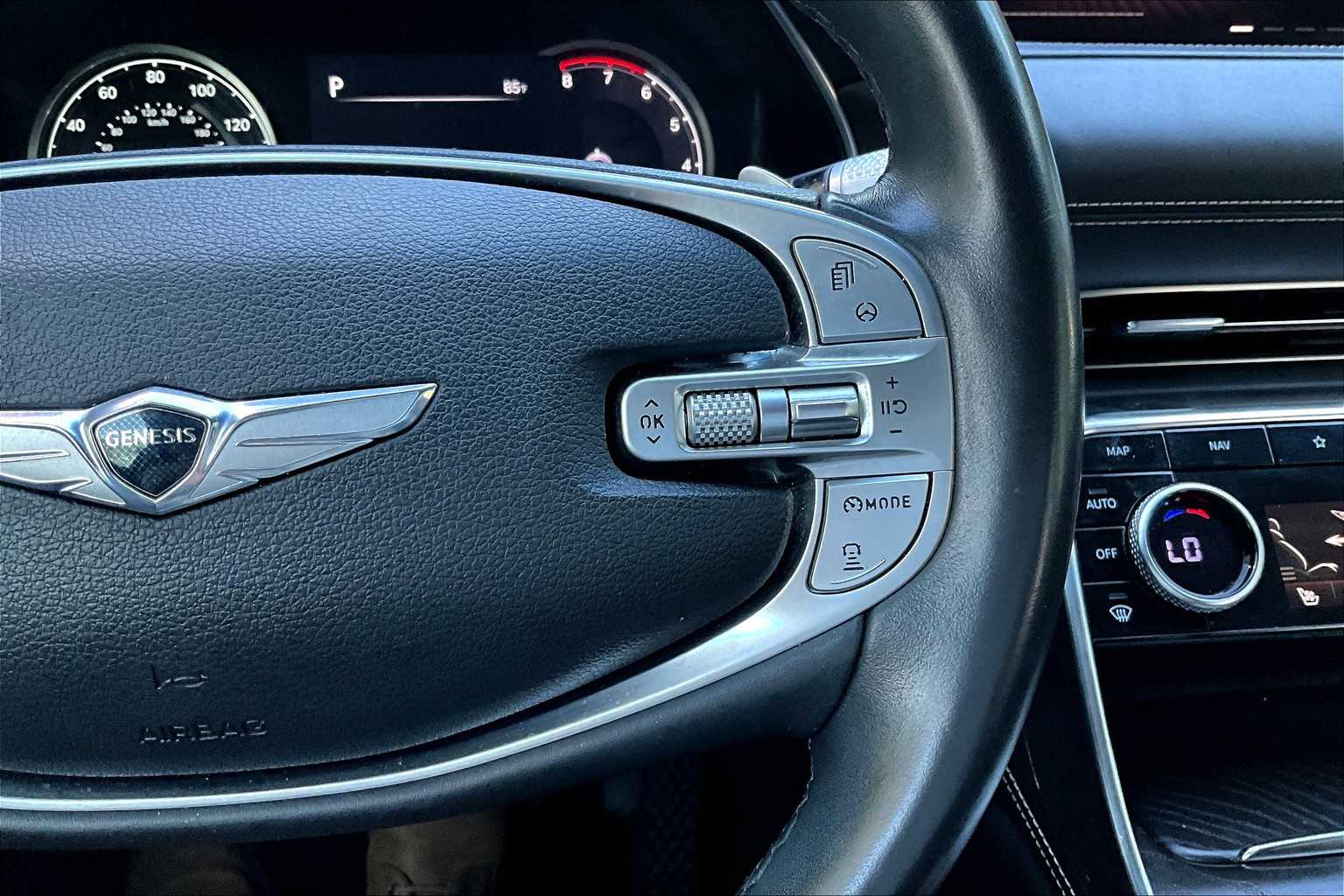 Thumbnail: 2021 Genesis GV80 - 26