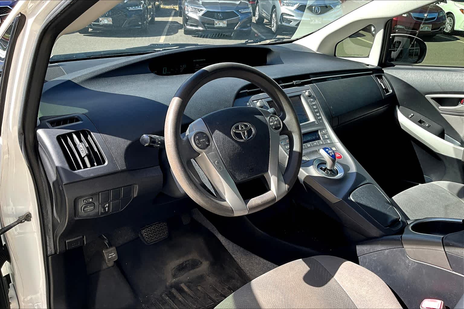 Used 2013 Toyota Prius Two with VIN JTDKN3DU5D5539263 for sale in Honolulu, HI