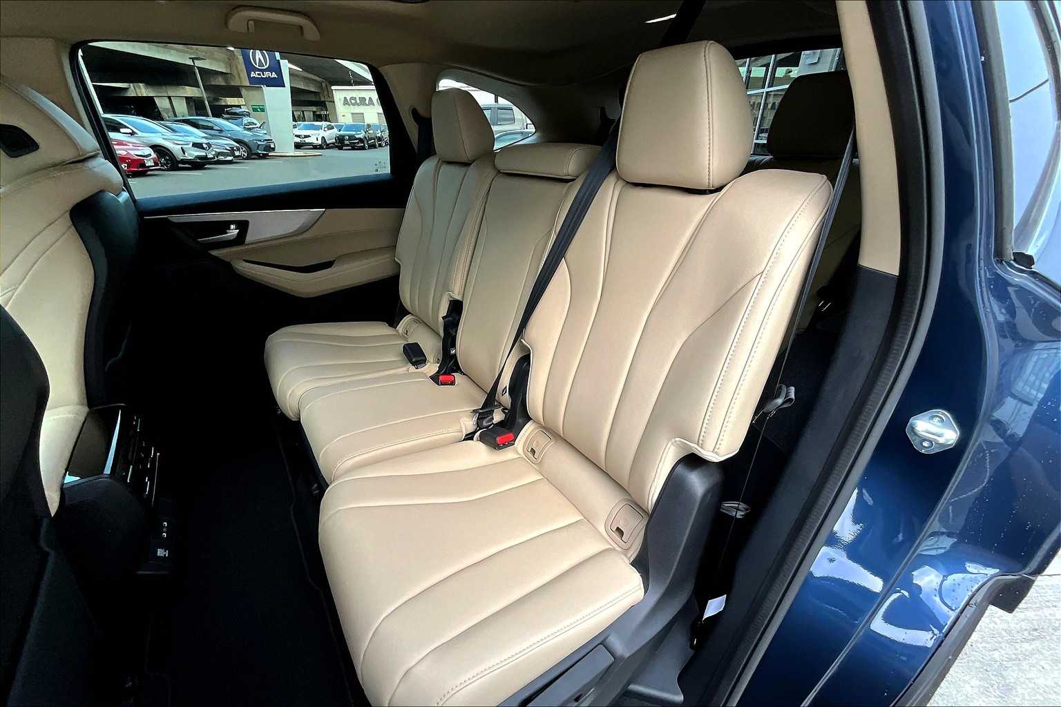 Thumbnail: 2025 Acura MDX - 14