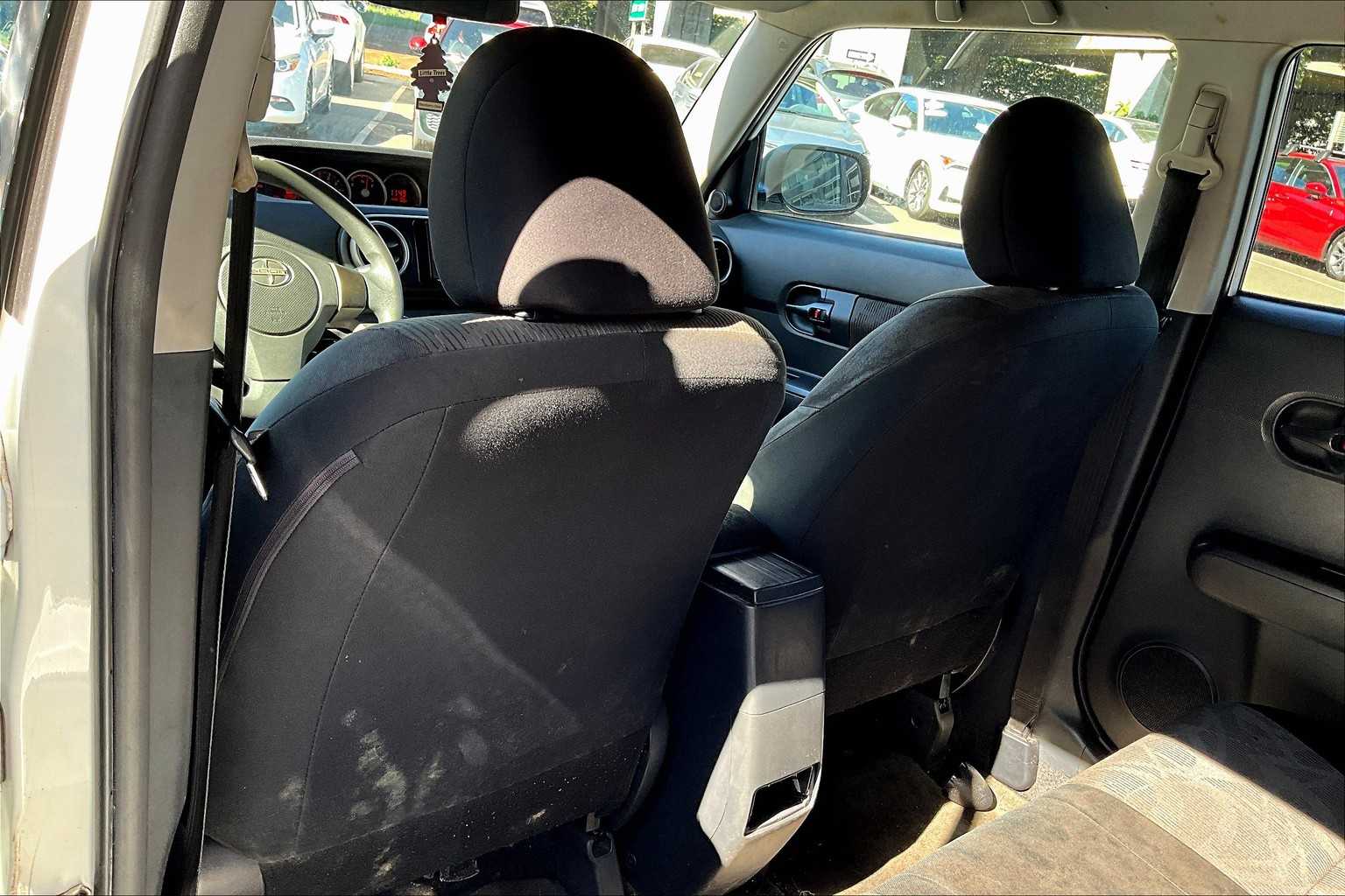 Thumbnail: 2014 Scion xB - 12
