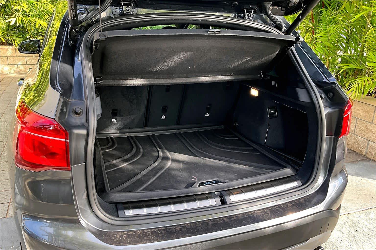 Thumbnail: 2018 BMW X1 - 19