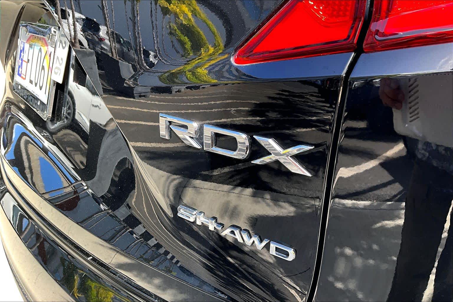 Thumbnail: 2025 Acura RDX - 8