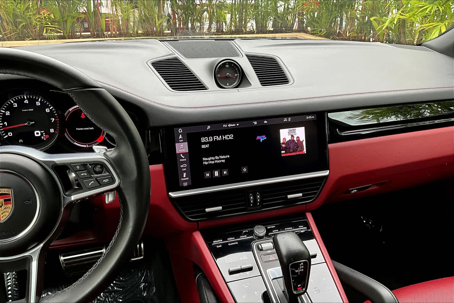 Thumbnail: 2021 Porsche Cayenne - 16