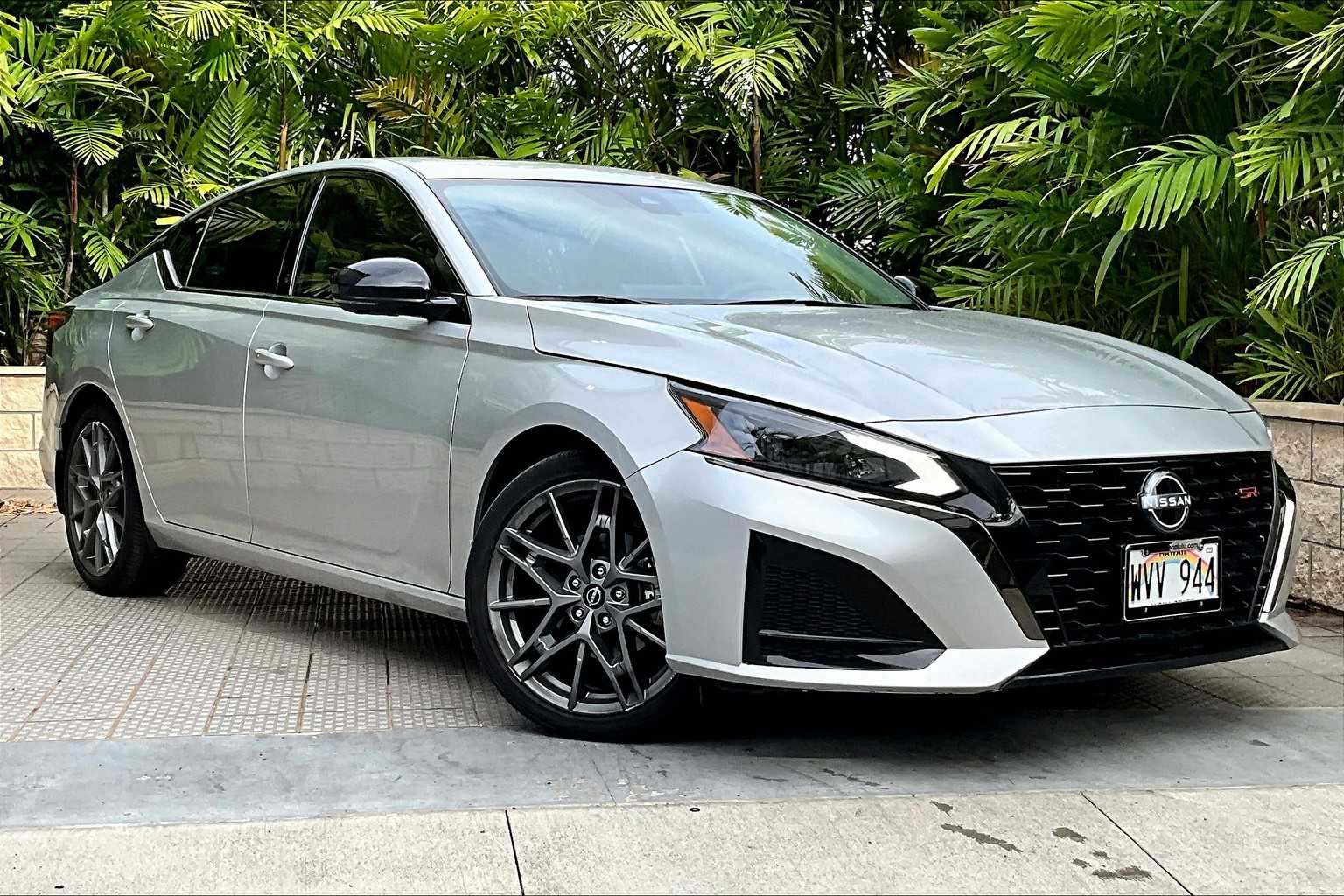 Thumbnail: 2023 Nissan Altima - 22
