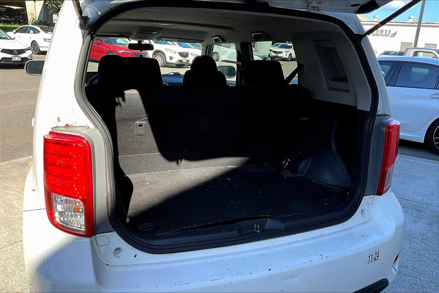 Thumbnail: 2014 Scion xB - 18