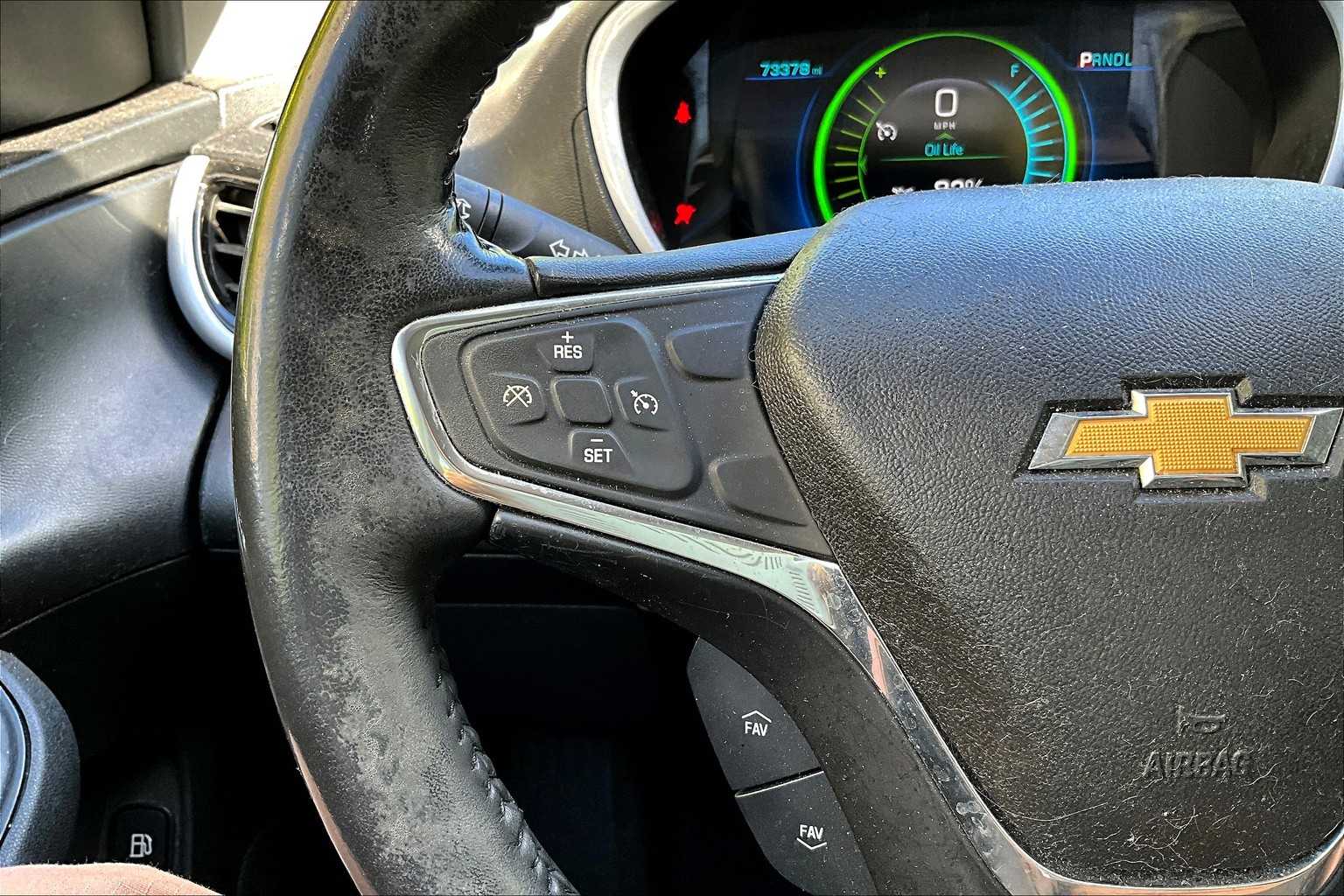 Thumbnail: 2017 Chevrolet Volt - 25
