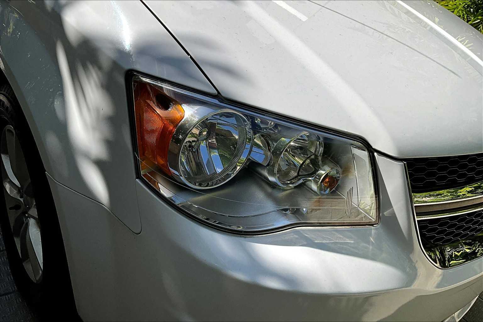 Thumbnail: 2019 Dodge Grand Caravan - 32