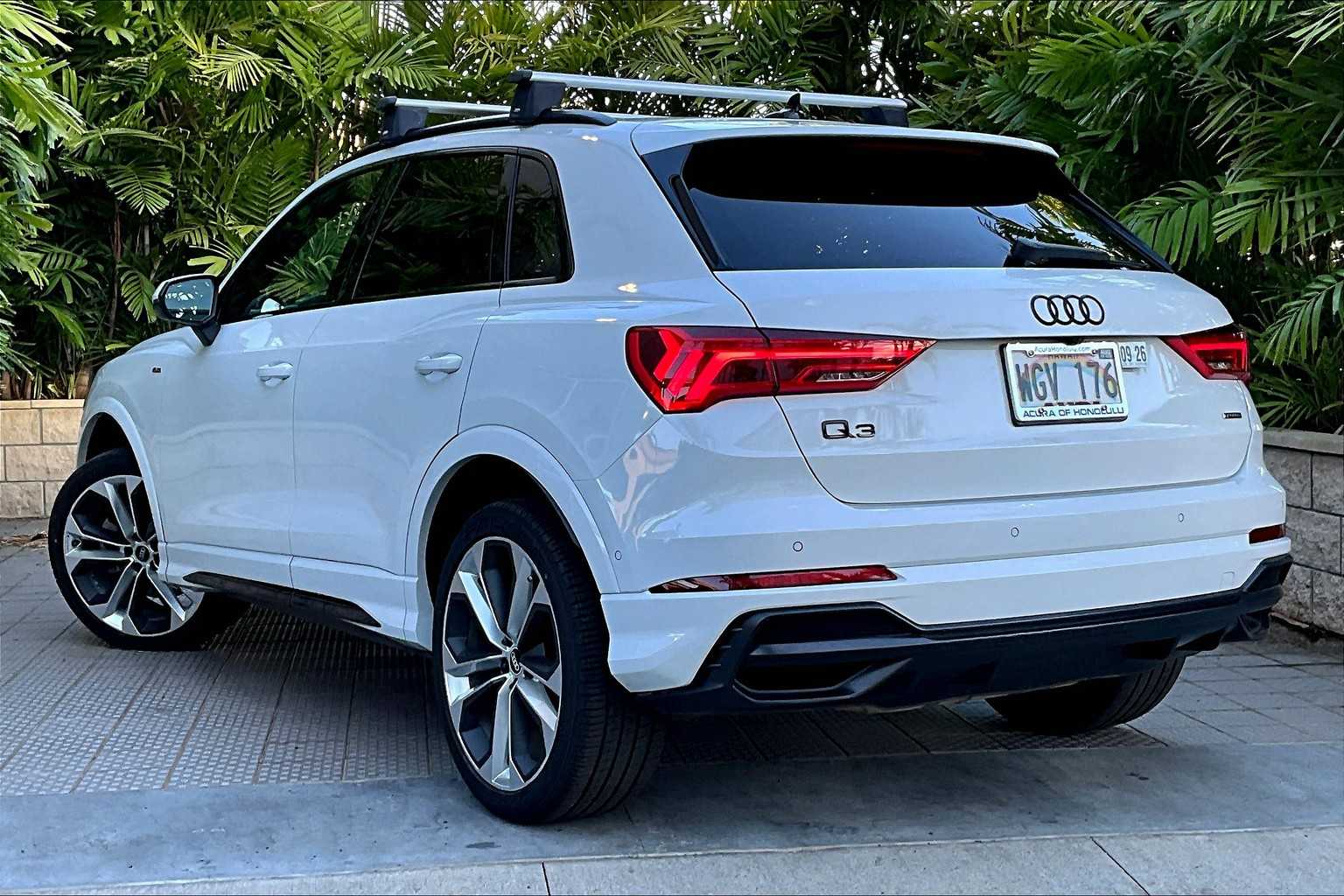 Thumbnail: 2021 Audi Q3 - 5