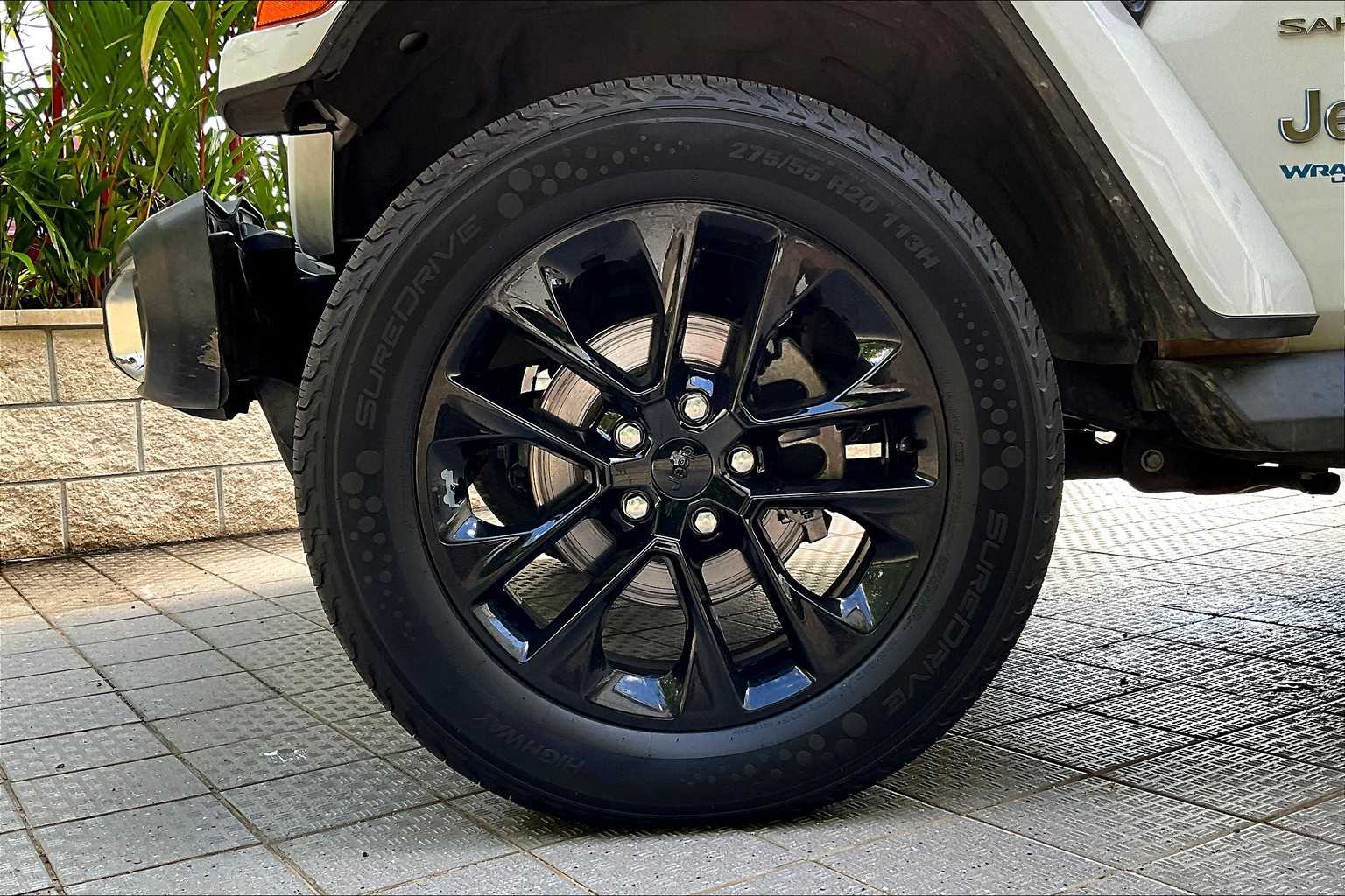 Thumbnail: 2021 Jeep Wrangler - 9
