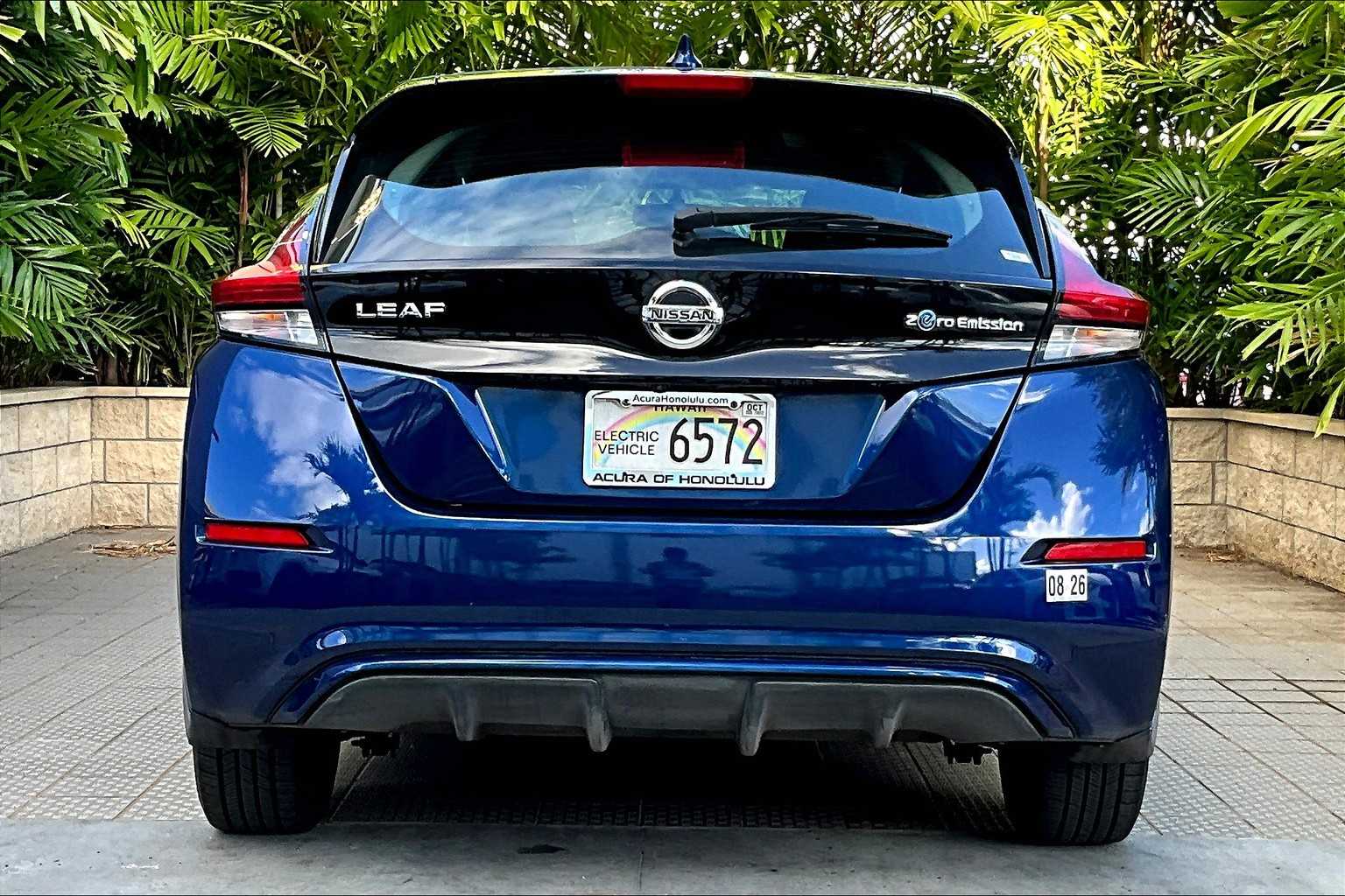Thumbnail: 2018 Nissan Leaf - 6