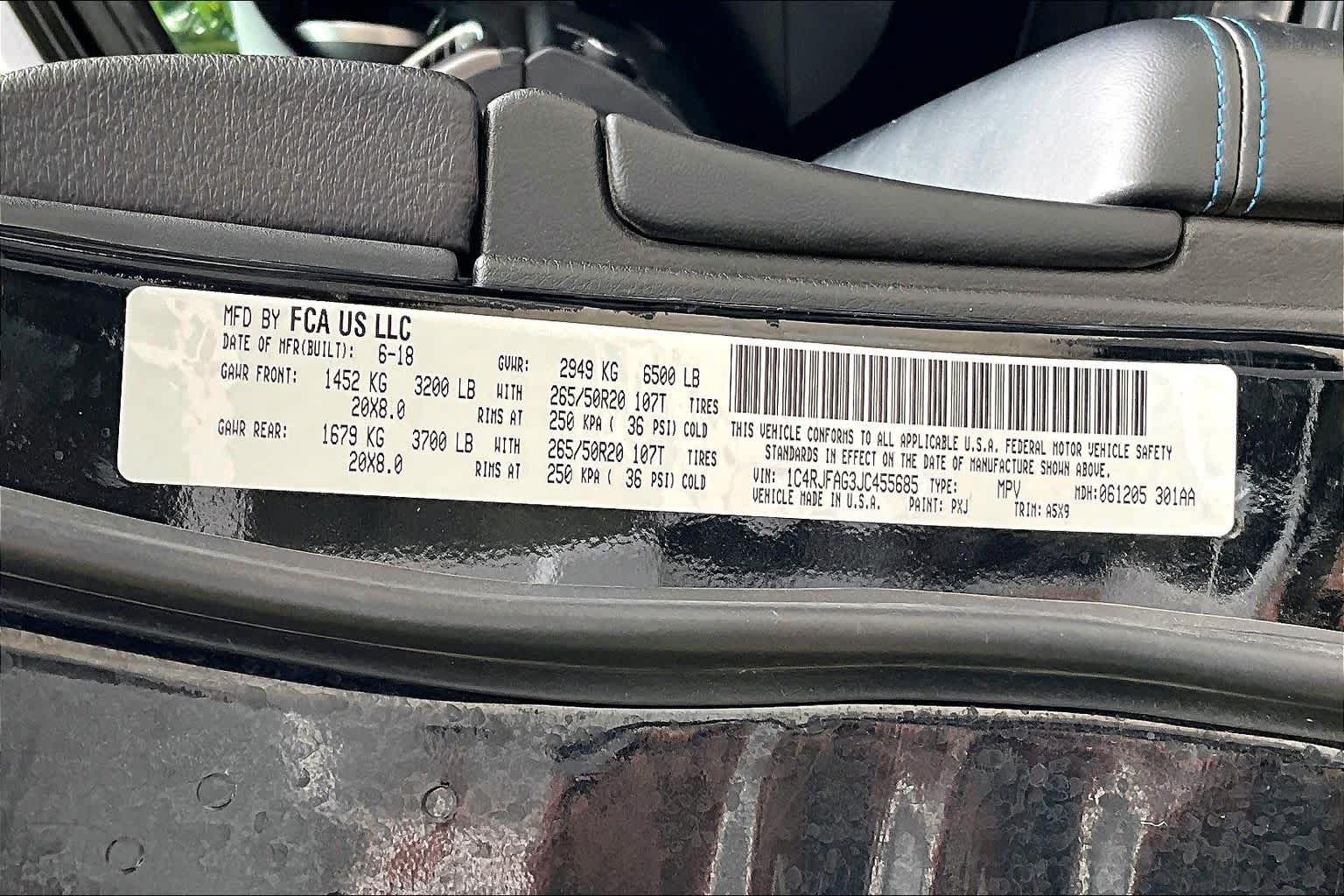 Thumbnail: 2018 Jeep Grand Cherokee - 21