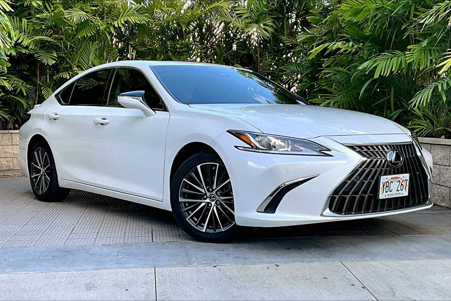 Thumbnail: 2024 Lexus ES - 22