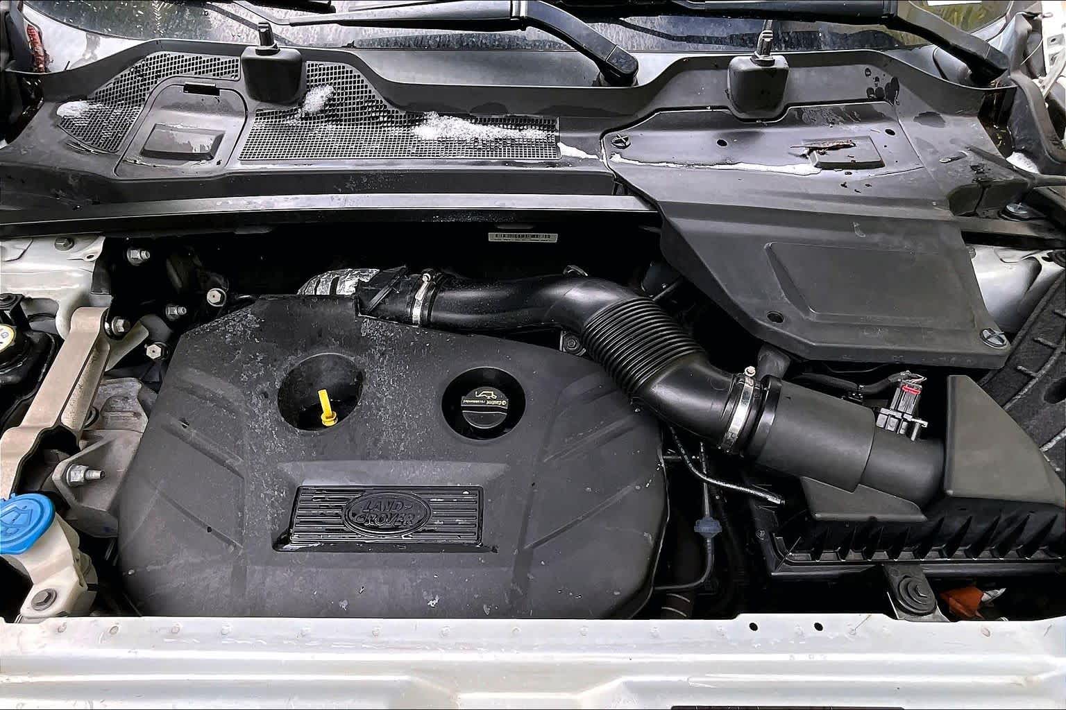 Thumbnail: 2015 Land Rover Discovery Sport - 10