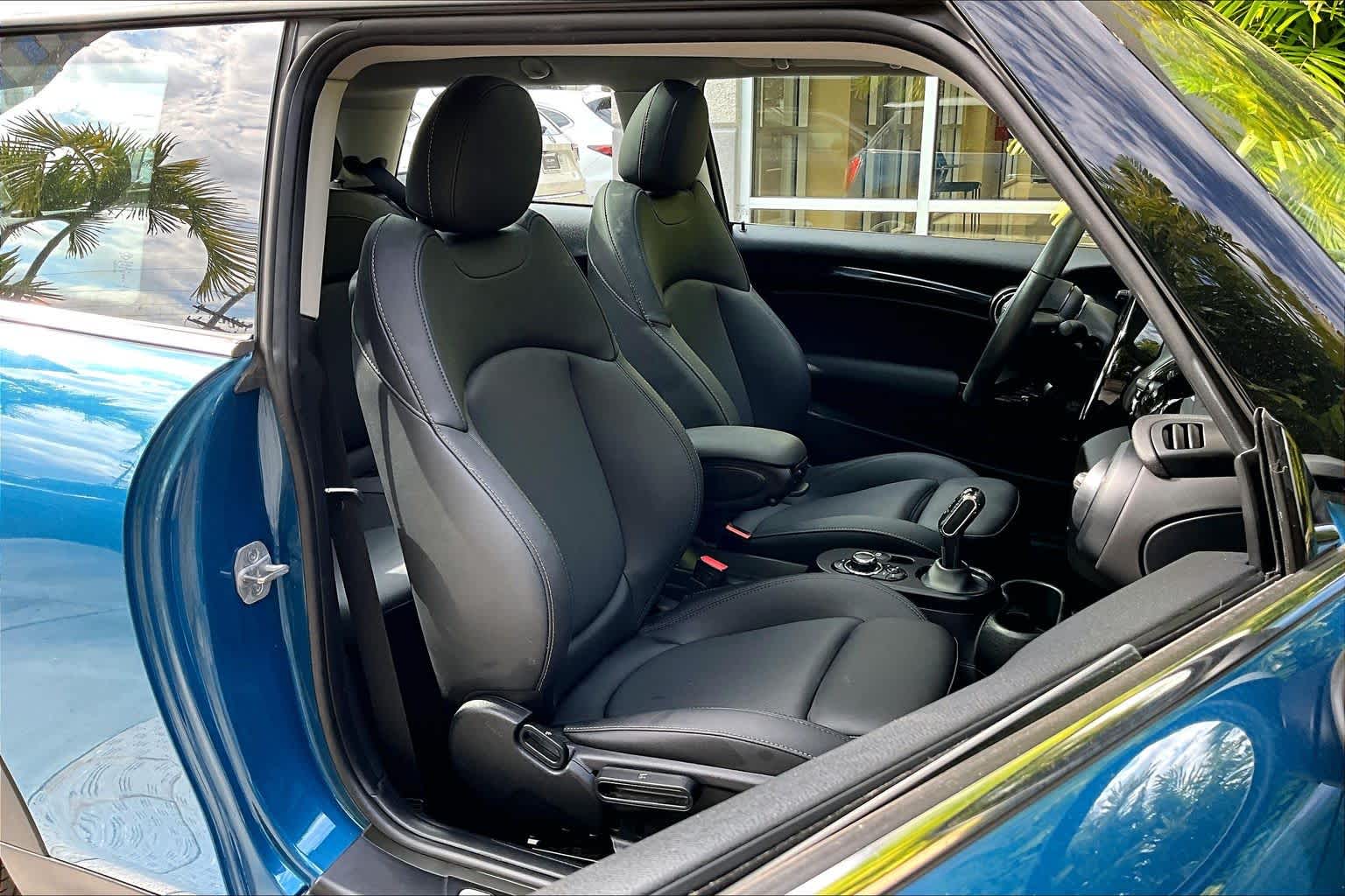 Thumbnail: 2024 MINI Cooper Hardtop - 13